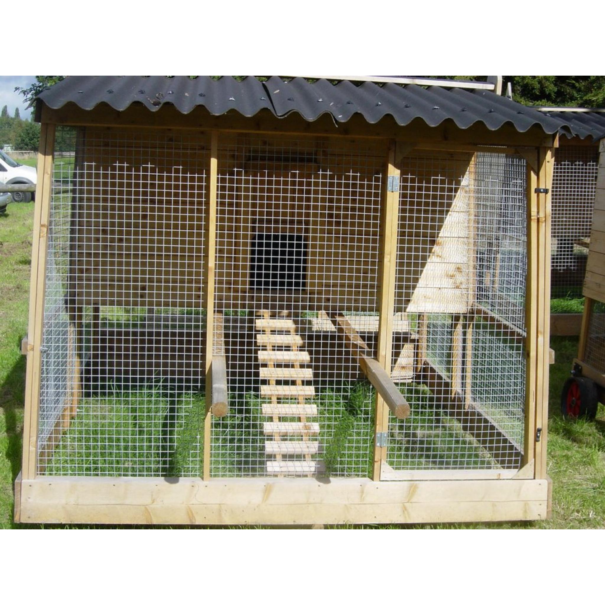 Penthouse Chicken House | Domestic Fowl Trust