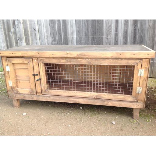 Posh Rabbit &amp; Guinea Pig Hutches